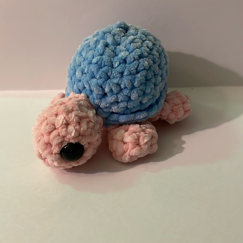 Crochet turtle